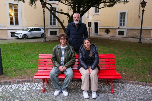 Panchine Rosse all'Università di Parma: No alla V...